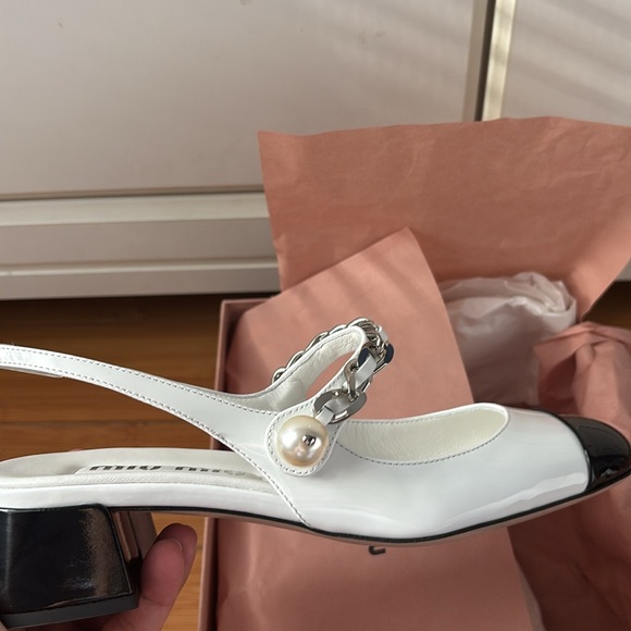 Miu Miu Shoes - Picture 7 of 10
